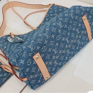New blue denim Louis Vuitton MM Carry All